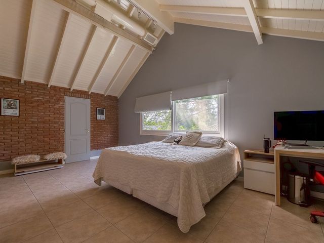 place photo 61