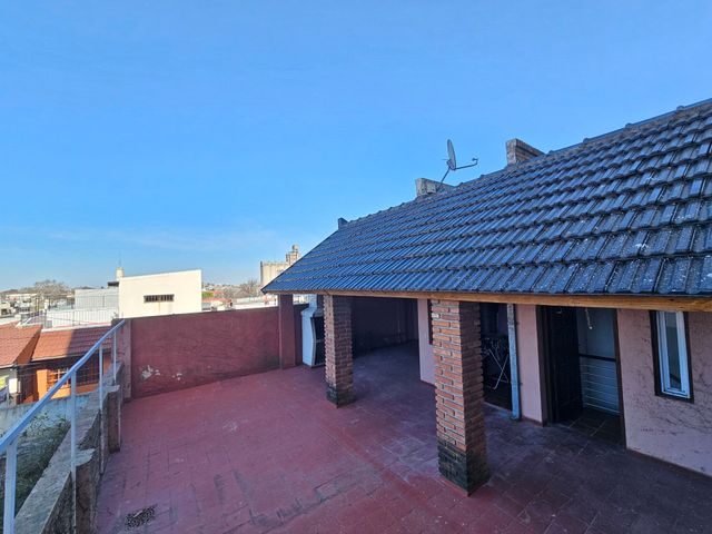 place photo 34