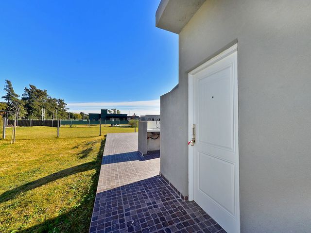 place photo 76