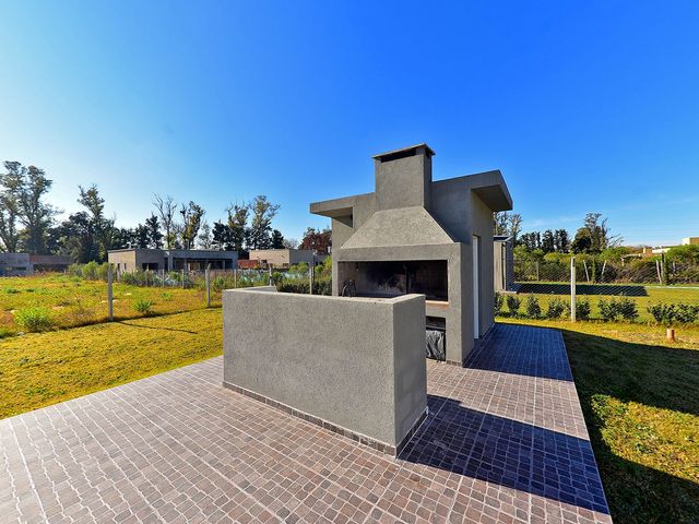 place photo 74