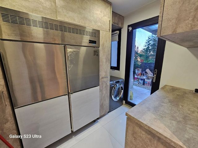 place photo 47
