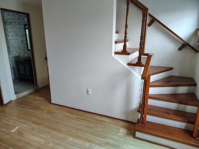 place photo 66