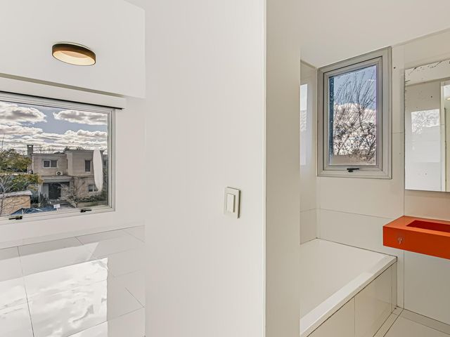 place photo 62