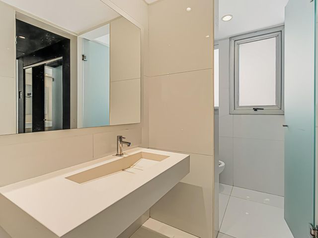 place photo 56