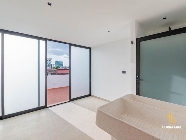 place photo 38