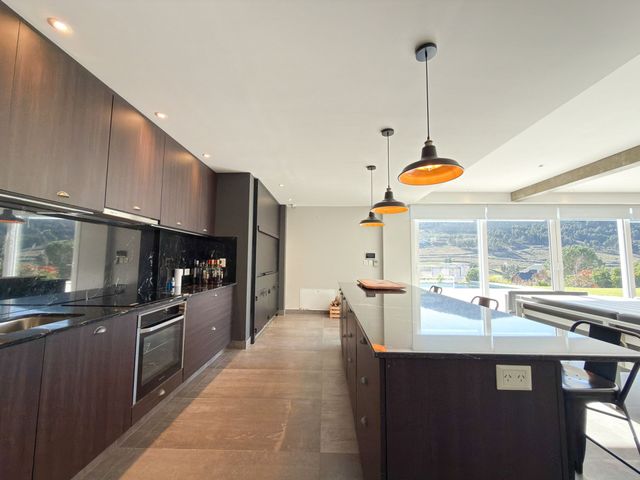 place photo 52