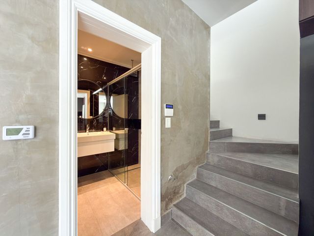 place photo 49