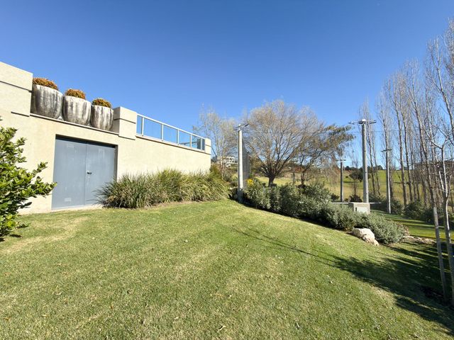 place photo 66