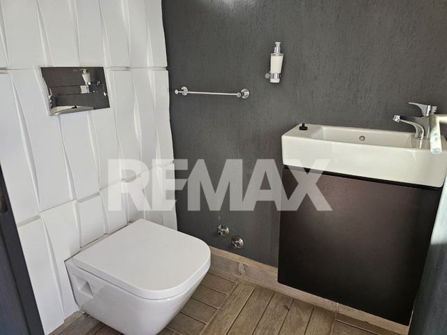 place photo 47