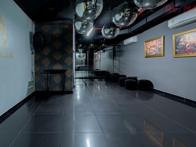 place photo 66