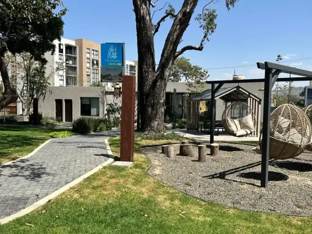 place photo 25