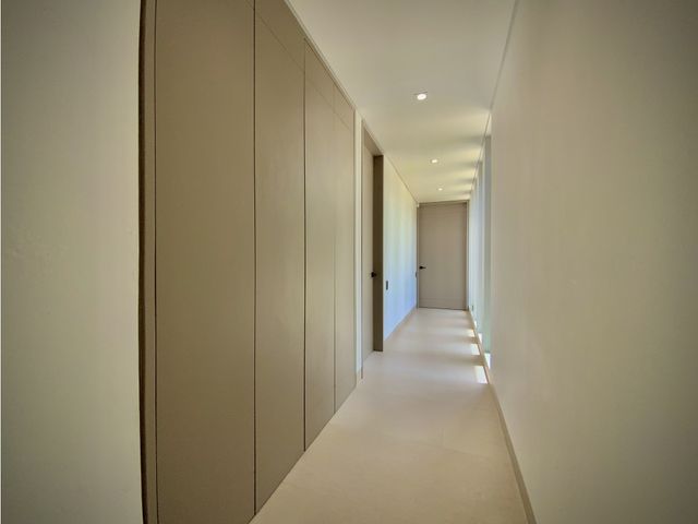 place photo 52
