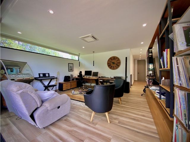 place photo 65
