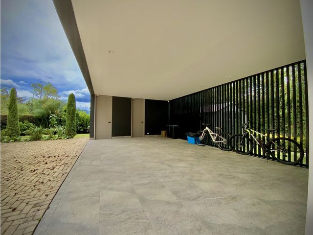 place photo 71