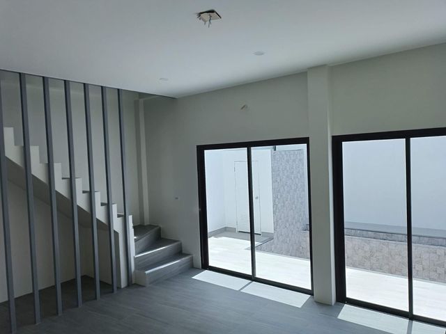 place photo 47