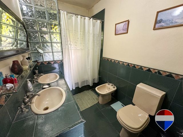 place photo 34
