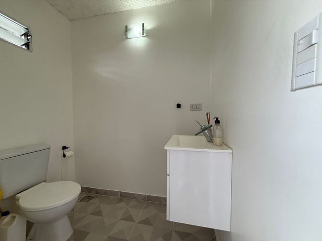 place photo 54