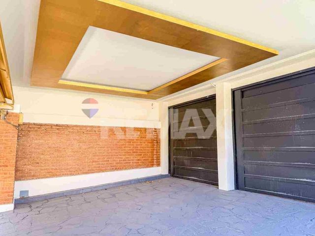 place photo 63