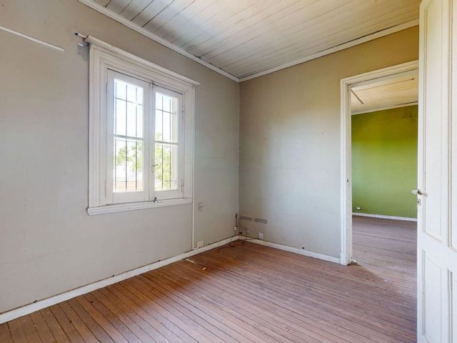 place photo 71