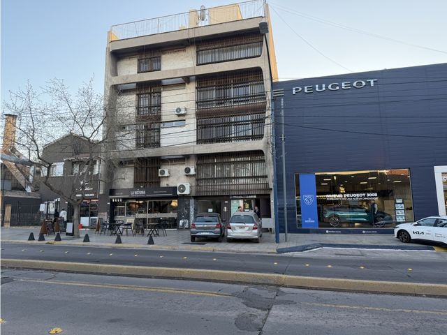 place photo 18