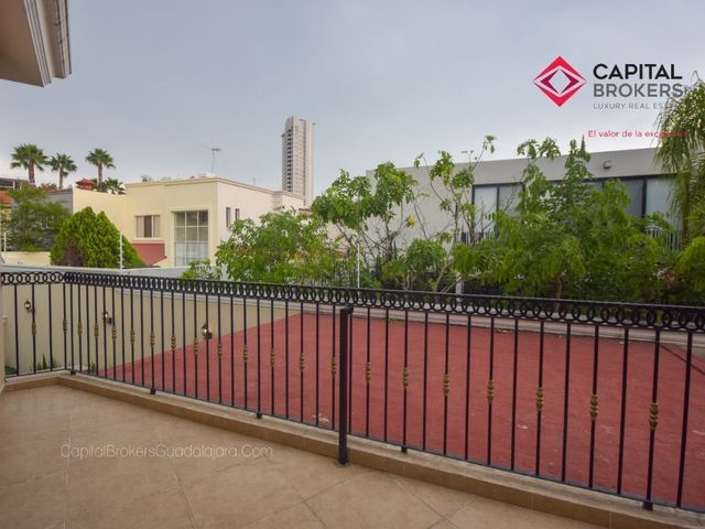 place photo 24
