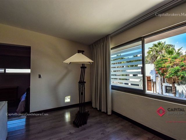 place photo 38