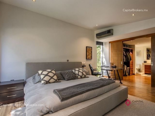 place photo 46