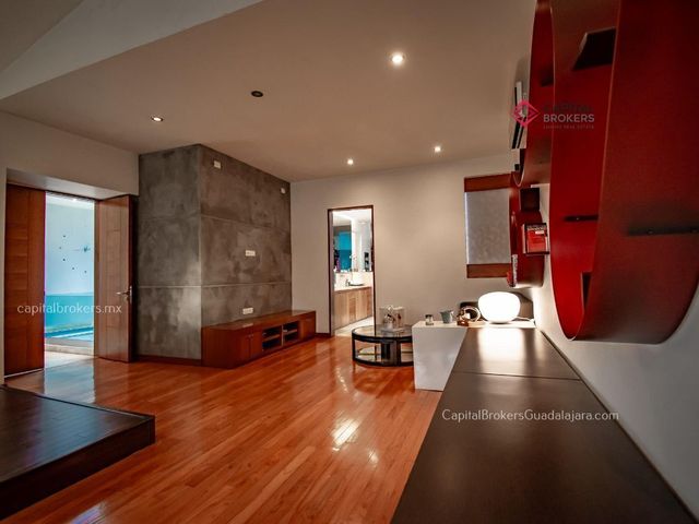 place photo 36