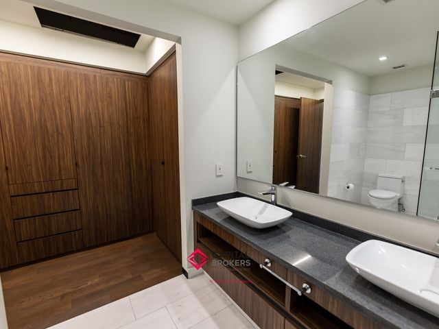 place photo 49