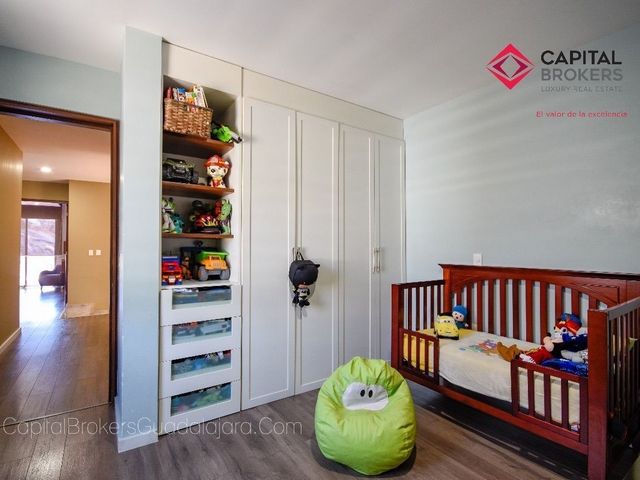 place photo 43