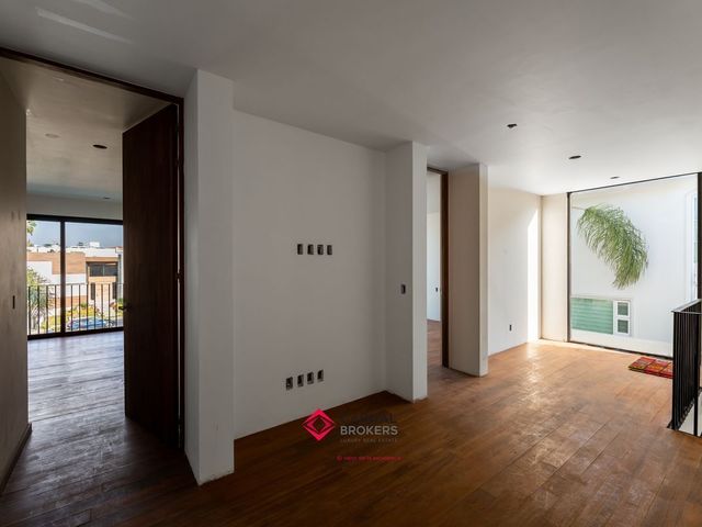 place photo 35