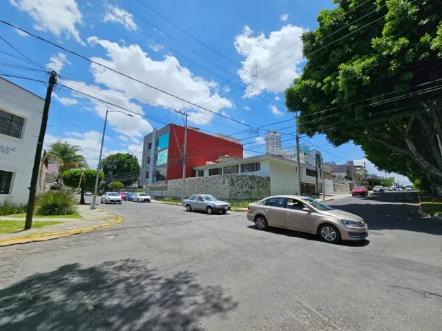 place photo 16