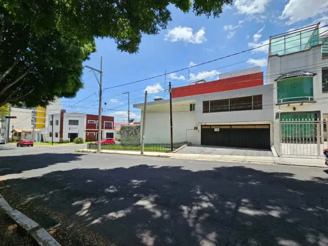 place photo 18