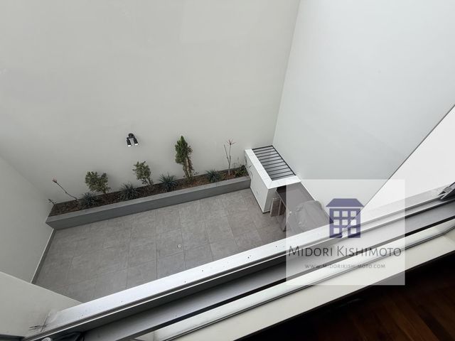 place photo 81