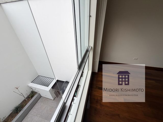 place photo 82