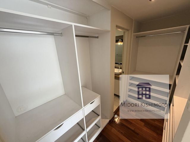place photo 70