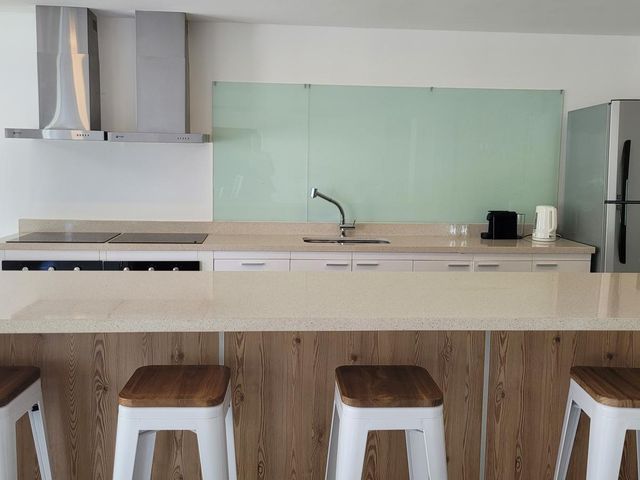 place photo 49
