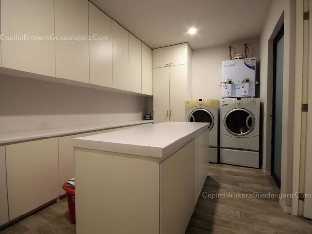 place photo 37