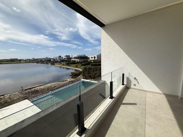 place photo 47