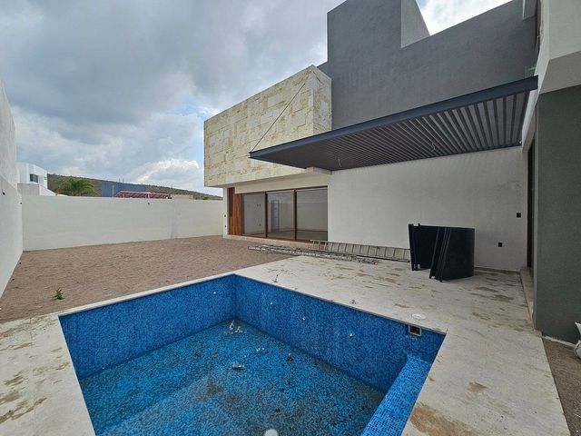 place photo 46