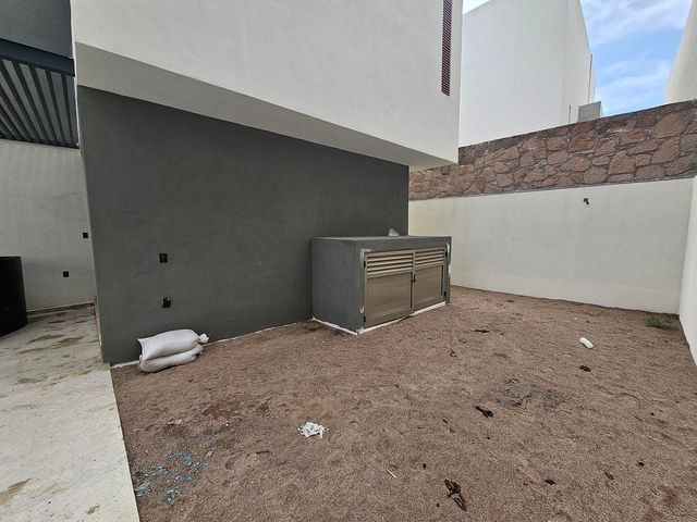 place photo 45