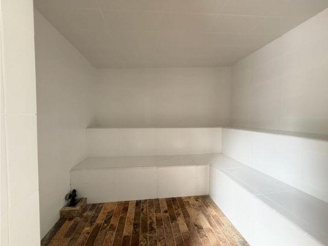 place photo 49