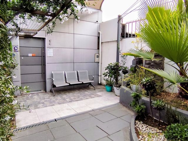 place photo 26