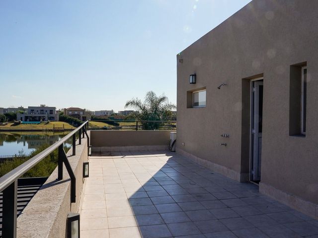 place photo 55
