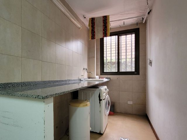 place photo 52
