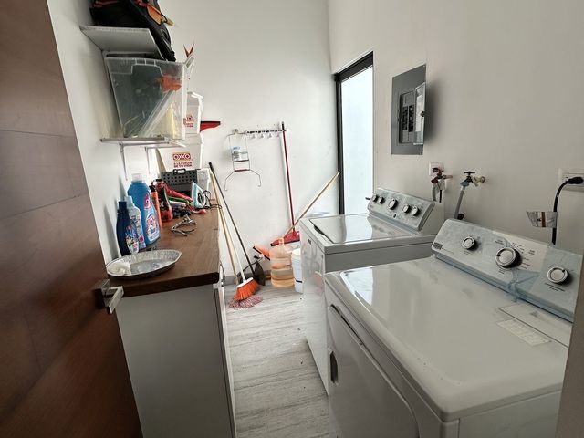 place photo 18