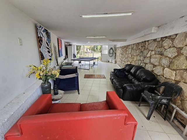 place photo 50