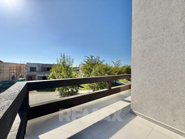 place photo 49