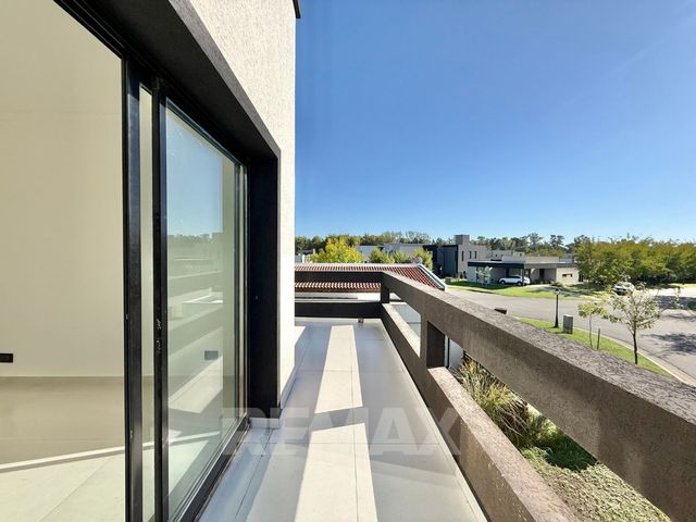 place photo 47