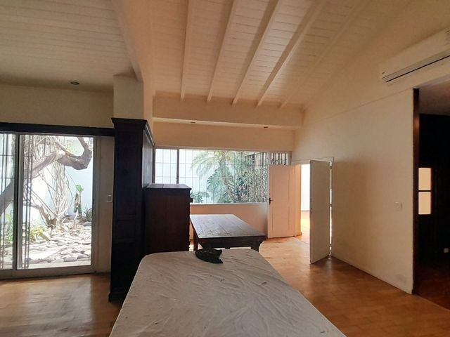 place photo 66
